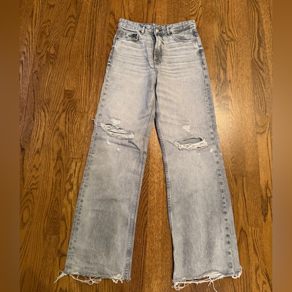 Zara Denim - Zara Women’s Jeans in Light Gray